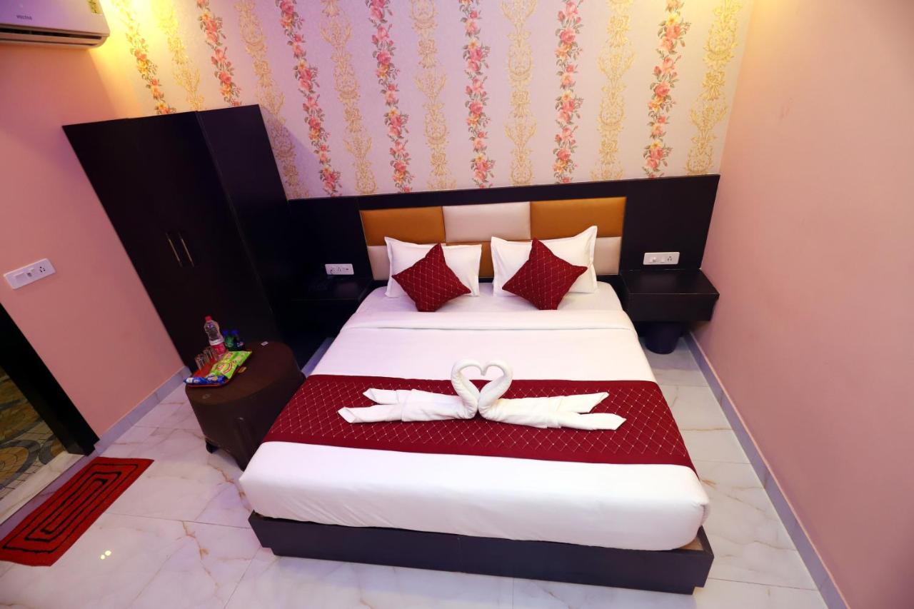 Jupiter Plaza Delhi Airport Hotel New Delhi Eksteriør billede