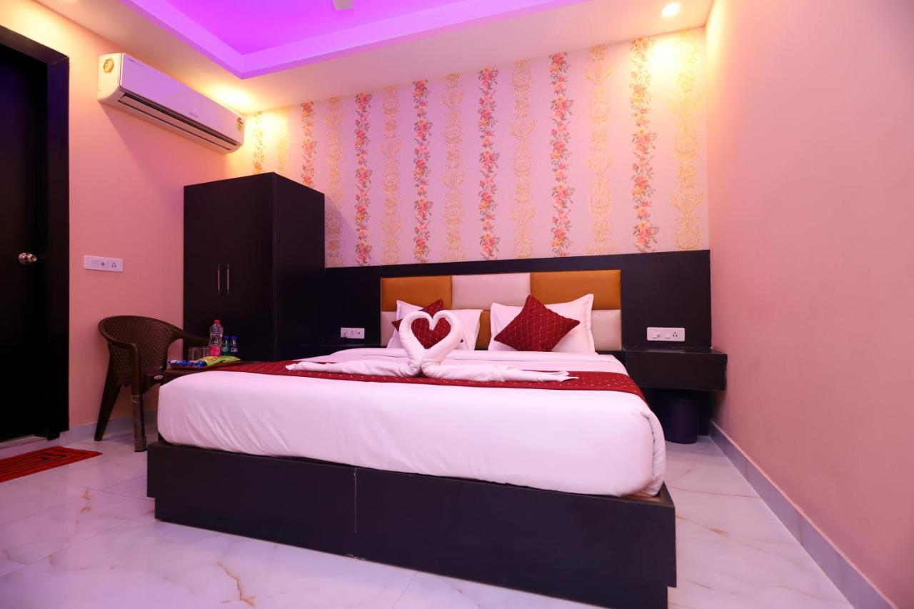 Jupiter Plaza Delhi Airport Hotel New Delhi Eksteriør billede